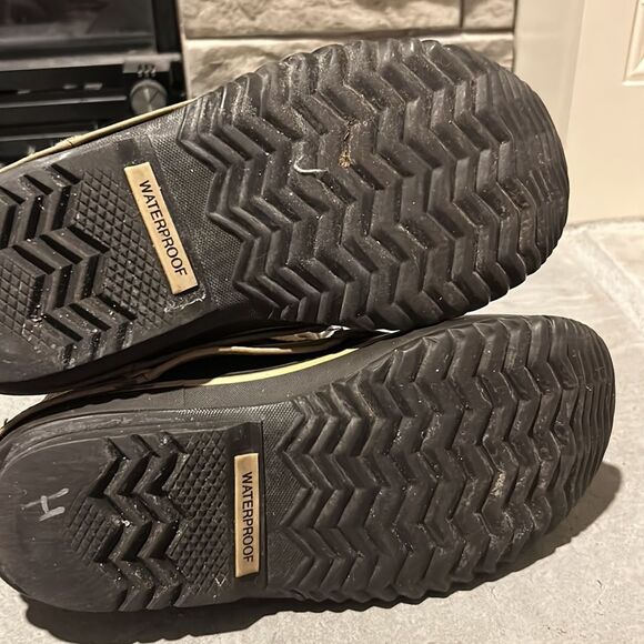 Sorel Cate The Great Curry Biscotti Winter Boot - Picture 10 of 13